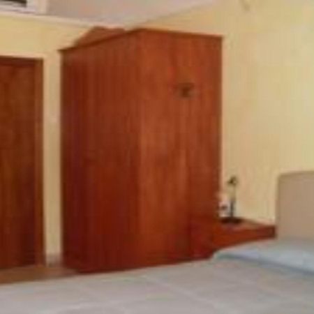 B&B Frammenti D'Itria Ceglie Messapica Buitenkant foto